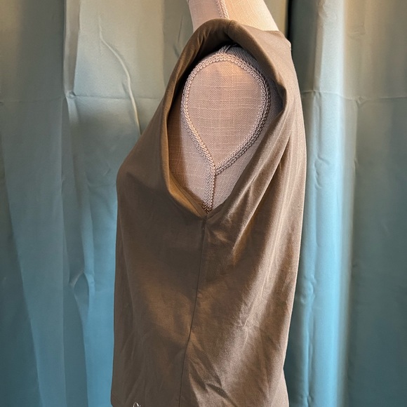 Calvin Klein shoulder padded tank, green, XS - Picture 2 of 7